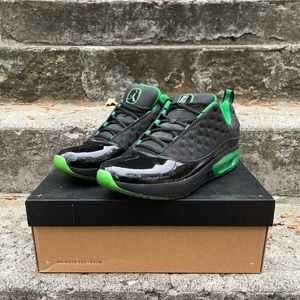 Jordan CMFT Viz 13 Black Apple Geen